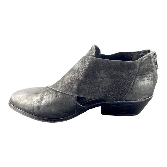 Eileen Fisher Black Cluster Crisscross Leather ankle boots 7.5 US steampunk boho - Picture 5 of 11